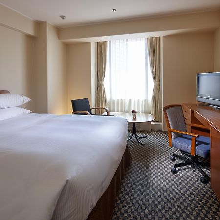 Sheraton Miyako Hotel Osaka Exterior foto