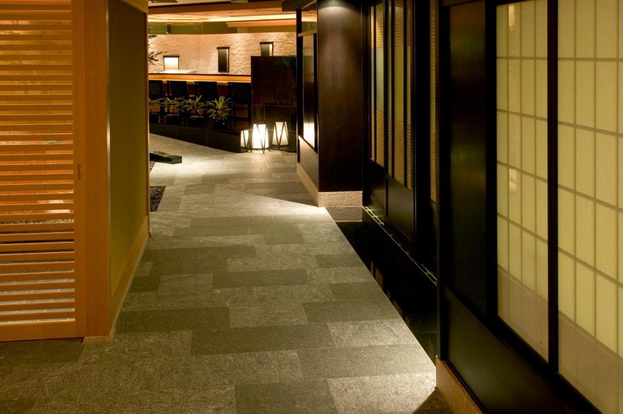 Sheraton Miyako Hotel Osaka Exterior foto
