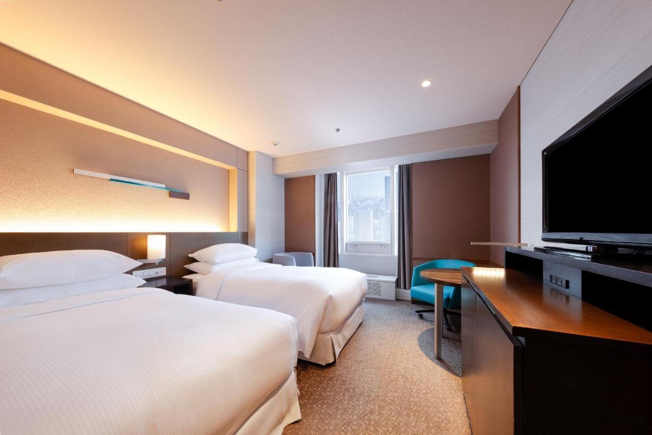 Sheraton Miyako Hotel Osaka Exterior foto